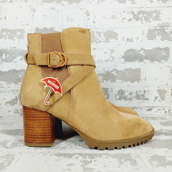 NEW Blondo Tamzin Waterproof Bootie in Tan Suede A250 - Picture 4 of 15